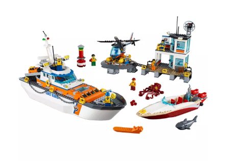 FaveThingCom's tweet image. Sail the high seas and make a thrilling rescue! Check out the Coast Guard Head Quarters from LEGO on FaveThing! favething.com/l-burke/love-l… #FaveThing #LEGO #LEGOKit #LEGOCity