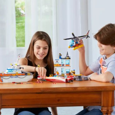 FaveThingCom's tweet image. Sail the high seas and make a thrilling rescue! Check out the Coast Guard Head Quarters from LEGO on FaveThing! favething.com/l-burke/love-l… #FaveThing #LEGO #LEGOKit #LEGOCity