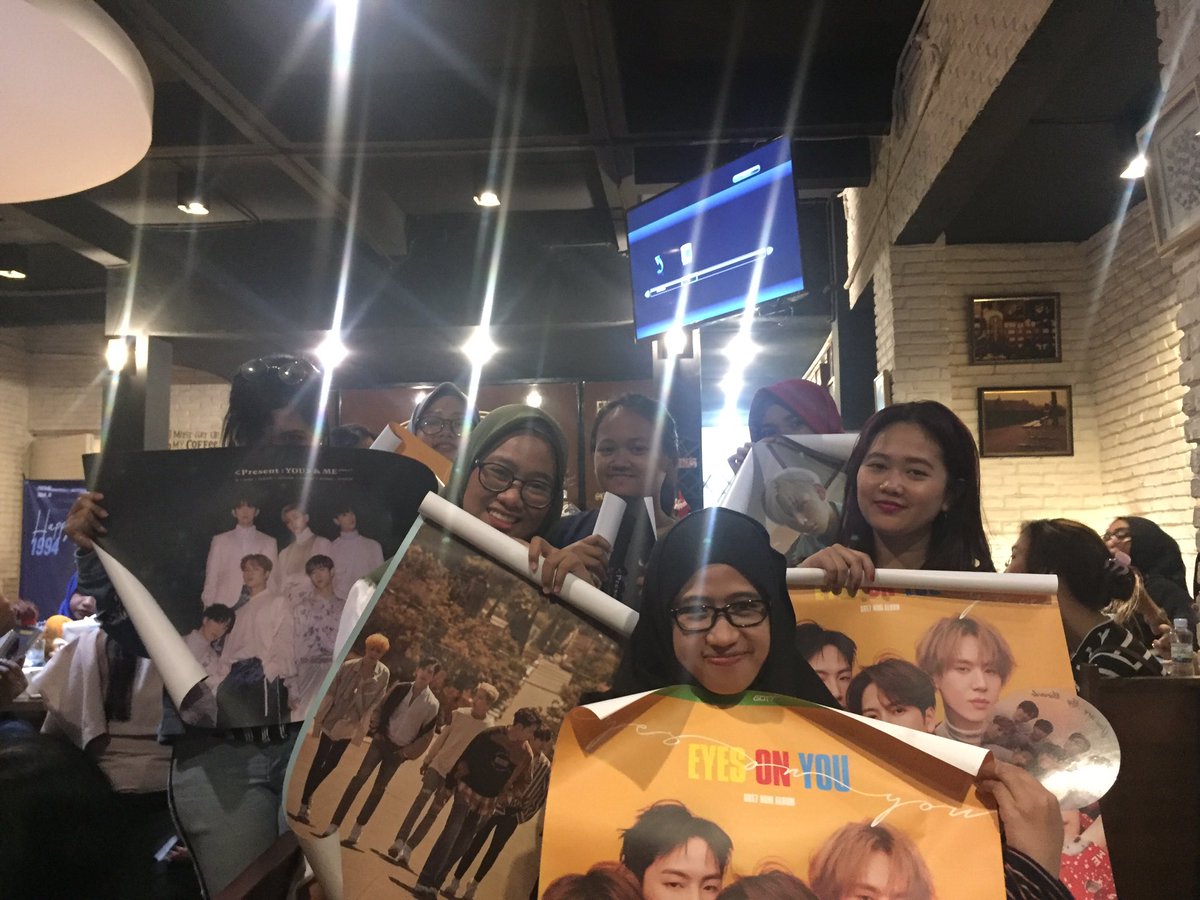 TakeMyHand_GOT7's tweet photo. Para pemenang games dan doorprize
#TakeMyHandGOT7 #GOT7 #HAPPYJBDAYTMH #FLYGOT7withTMH https://t.co/NJLoMRCwyp