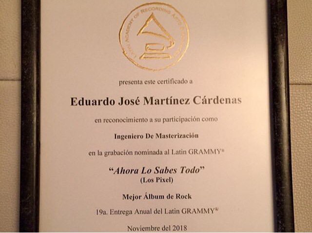 dbmix_studios's tweet photo. ¡Listos¡ Nuestros Certificados! Estos certificados son una parte de lo que fue un excelente año 2018! Gracias!
⠀⠀⠀⠀⠀⠀⠀⠀
#LatinGrammys2018 @latingrammys #AhoraLoSabesTodo @lospixel #nominees #MejorAlbumDeRock https://t.co/fuFlDm9eyZ