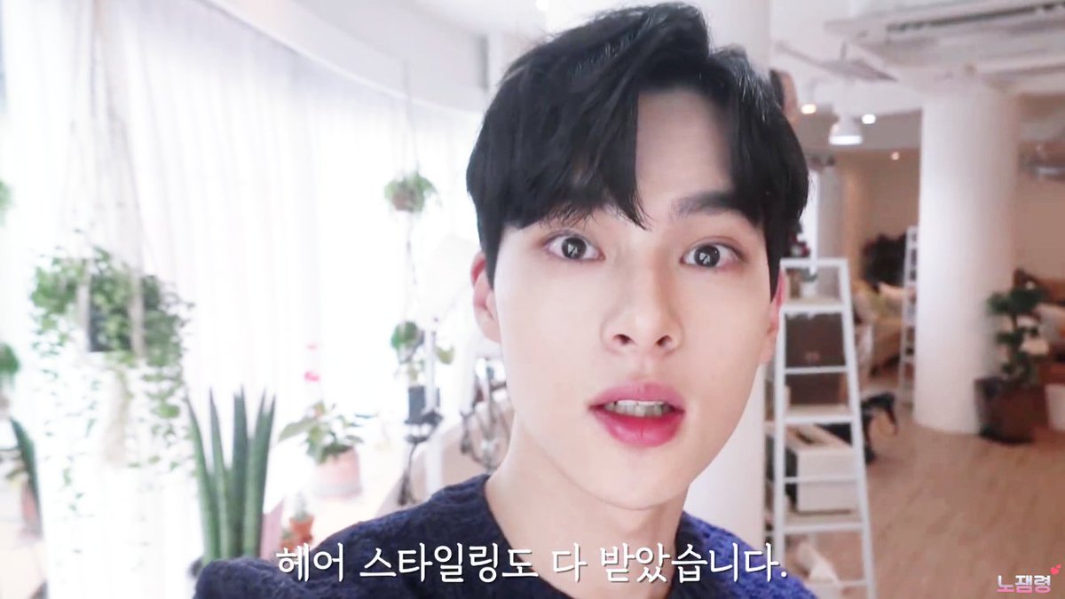Nojam_ryung's tweet photo. 20190102 노잼봇 브이로그 8편 3p
#노잼봇 #봇노잼 #nojamot #botnojam https://t.co/pCnKbP4rru