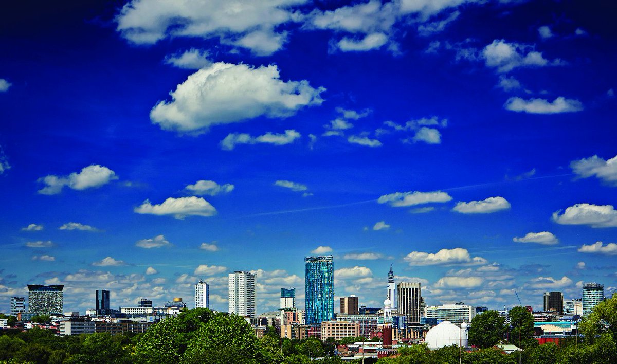 unibirmingham's tweet image. Happy Birthday #Birmingham 
On this day in 1889 Birmingham attained city status. 
We've very proud to be part of this pioneering, forward thinking city #Brum130