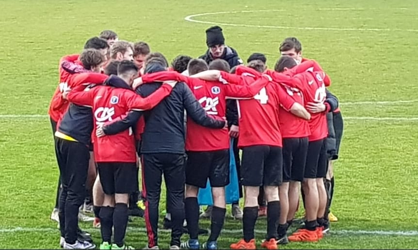Ligue_LBFC_Foot's tweet photo. Coupe Gambardella @CreditAgricole  : 

HIS-TO-RIQUE ! 💪🏆

On ne les arrête plus ! Après avoir réalisé l’un des plus beaux exploits du premier tour fédéral, les U19 d'@IsSelongeyFoot ont signé LA sensation du week-end contre Amilly (Ligue) ! 
https://t.co/phqJMWuqeG https://t.co/GxSqrF8ury