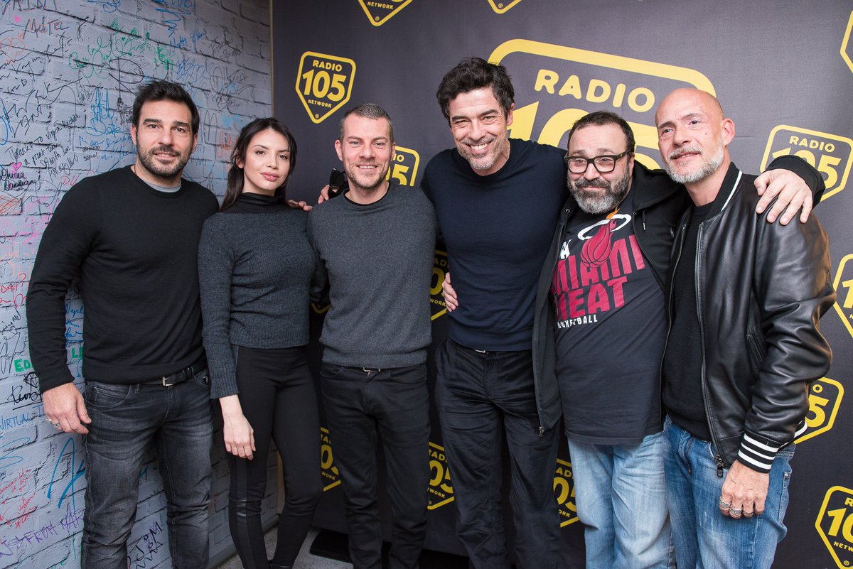 Al cinema dal 10 gennaio con #noncirestacheilcrimine 🎬 @GassmanGassmann, <a href="/GimboTognazzi/">GianMarco Tognazzi</a>, Ilenia Pastorelli, <a href="/edoardoleo/">edoardo leo</a> Leo e il regista Massimiliano Bruno ce lo presentano a <a href="/105MiCasa/">105 Mi Casa</a>‼
On air tra qualche minuto con <a href="/MaxBrigante/">Max Brigante</a> 😉
👉 bit.ly/DirettaRadio105
<a href="/01Distribution/">01Distribution</a>