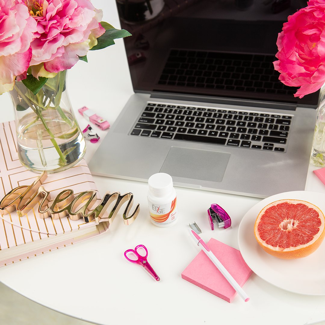 PlexusWorldwide's tweet photo. Fresh year. Fresh week. And now a clean and fresh workspace. Plexus Edge® has your back. 😉 #nationalcleanoffyourdeskday #plexusedge https://t.co/auuoCLXSNi https://t.co/J2Svc04RcZ