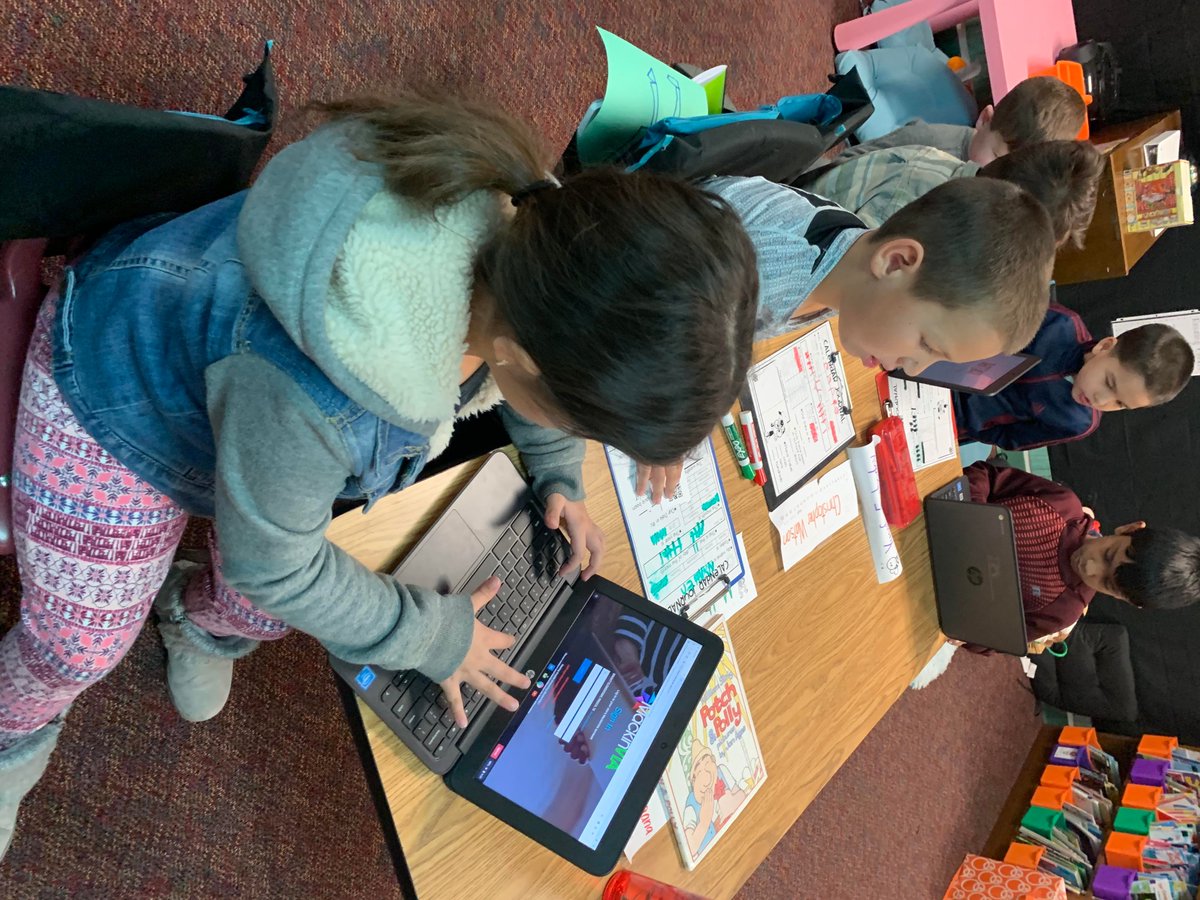 techoodie's tweet photo. @BrightAcadFISD First graders help teacher our sweet Kinders how to navigate through @MackinVIA to help with their research! Students teaching students instead of teacher led instruction! #FriscoFutureReady #OurFISDStory #Edtech #BringitBright @MaryiaBarone https://t.co/fwR7PuJnYV