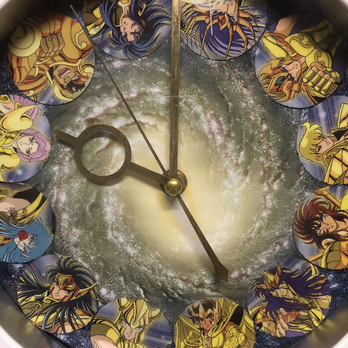ゴールドケンタウロス 10年ぐらい前に制作した自作時計 です 年末の大掃除の時に出て来たのですが 外側の装飾パーツが紛失していたので再度作り直しました 聖闘士星矢 セインティア翔 黄金聖闘士 聖域十二宮 ゴールドケンタウロス 10年ぐらい前に制作した自作時計 です 年末の大掃除の時に出て来たのですが 外側の装飾パーツが紛失していたので再度作り直しました 聖闘士星矢 セインティア翔 黄金聖闘士 聖域十二宮