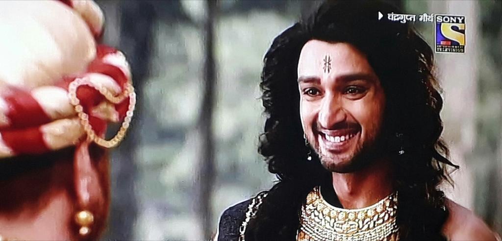 piya_srj's tweet photo. @SonyTV @saurabhraajjain 'Chakrabarti Samraat' @saurabhraajjain brother you are real king. You are amazing and you are the bestest actor. You are a diamond. Love you brother. Blessed to be your fan. #Dhananand #ChandraguptaMaurya #bestestactor https://t.co/zddJgUUmwu