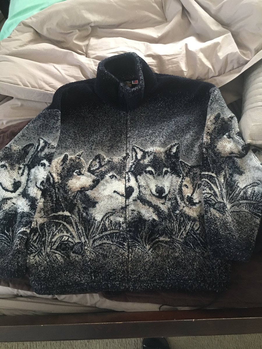 supreme wolf fleece