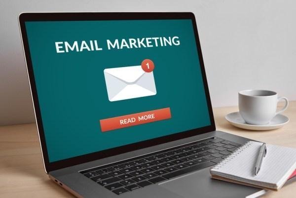 MarketingFile tweet picture