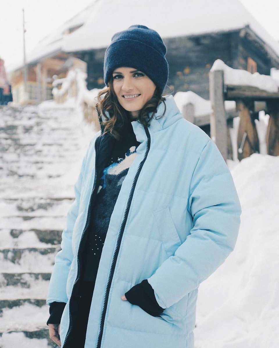 StanaKaticVzla's tweet photo. Stana Katic en el Festival Internacional de Cine y Música de #kustendorf2019 😍💕🙌🏻
#stanakatić #StanaEvents #StanaEnKustendorf #KustendorfFilmFestival https://t.co/xcFoTmKzpI