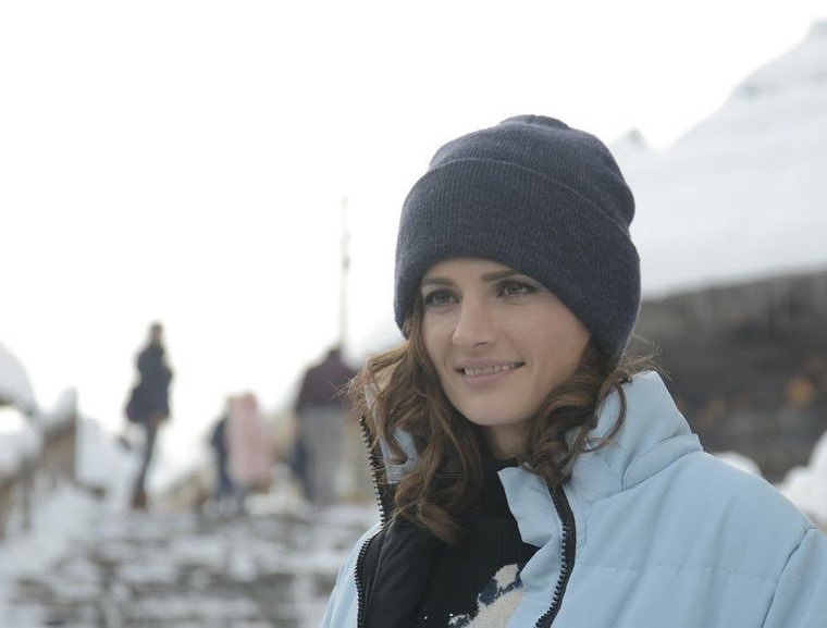 StanaKaticVzla's tweet photo. Stana Katic en el Festival Internacional de Cine y Música de #kustendorf2019 😍💕🙌🏻
#stanakatić #StanaEvents #StanaEnKustendorf #KustendorfFilmFestival https://t.co/xcFoTmKzpI