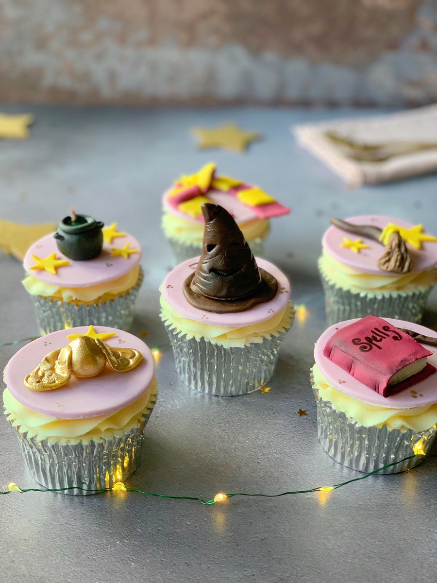 VsKitchen's tweet photo. Bring your little one along to our new workshop, inspired by everyoneβs favourite wizard β‘οΈ #cakeschool #woking #parentandchildclass https://t.co/mUr36ap43M