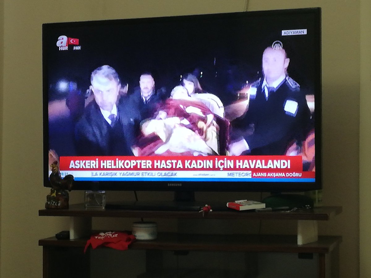 Daha düne kadar hastalarımız için bir ambulans bulamazken bugun helikopterle hasta taşıyoruz. Allah devletimize zeval vermesin. Teşekkürler hizmetleriniz için. <a href="/suleymansoylu/">Süleyman Soylu</a> <a href="/iletisim/">T.C. İletişim Başkanlığı</a> @Msb_HulisiAKAR <a href="/TSKGnkur/">TSK</a>