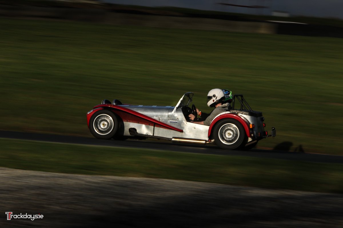 trackdays_ie's tweet photo. FIRST TRACK DAY OF THE YEAR: Sunday 10th February 2019 | Mondello Park | Full International Track - 9:30am-4:30pm | Open Pitlane | Professional Tuition | Refreshments &amp; Lunch Included. See https://t.co/lQAxfEfjbp to book! https://t.co/mZZGLxzfLQ