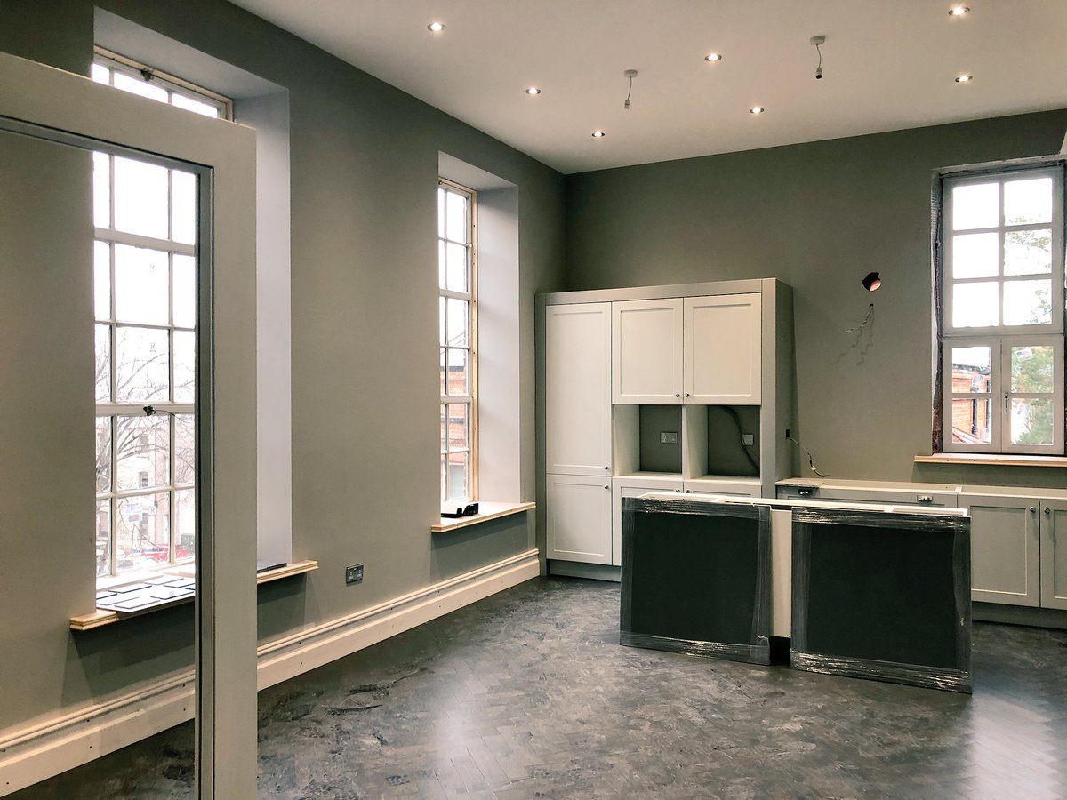 RobertMulligan5's tweet photo. We are getting fantastic feedback after the first viewings of our exclusive Malone Exchange development on the Lisburn Road - a number of reservations already taken by our agent @FetherstonClem https://t.co/VWmynvKwP3