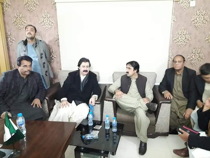 HMuhammadummar's tweet photo. Minaster Haji Noor Muhmmad Khan Dummar,
Manzor Kakar ko senator Monthakhab wonea Par Mobarakbad deathea wowea. 
Congratulations, https://t.co/m3TMH79rt0