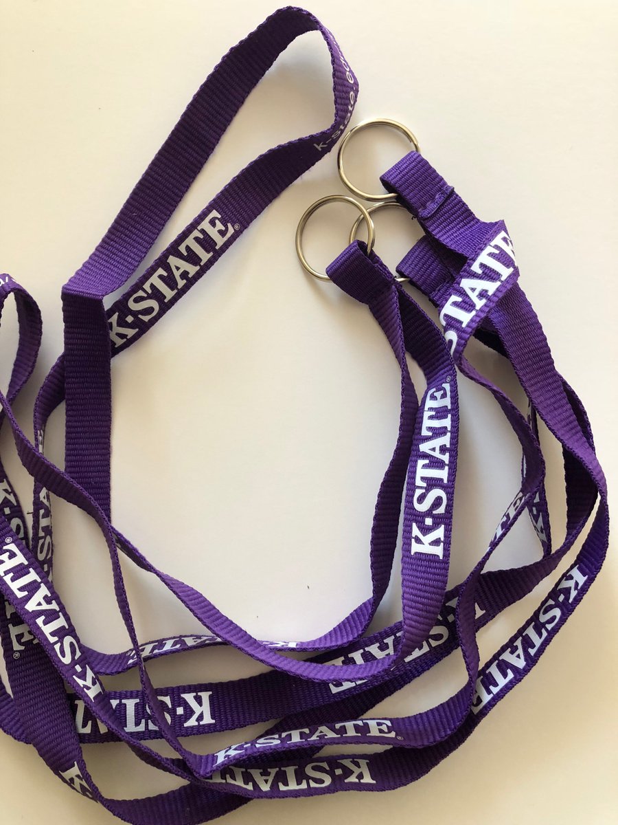 SEbuffCCC's tweet photo. Win #collegeswag  @WichitaSEHS from @pittstate or @KState 
1. Tweet about the following visits
2. Ask Mrs. Manley to sign your agenda for Thursday's seminar on 1/17 
3. Attend to learn about these colleges &amp; win
 
Tag @SEBuffCCC in your tweets! #EventBuff https://t.co/IDoUz5rP2r