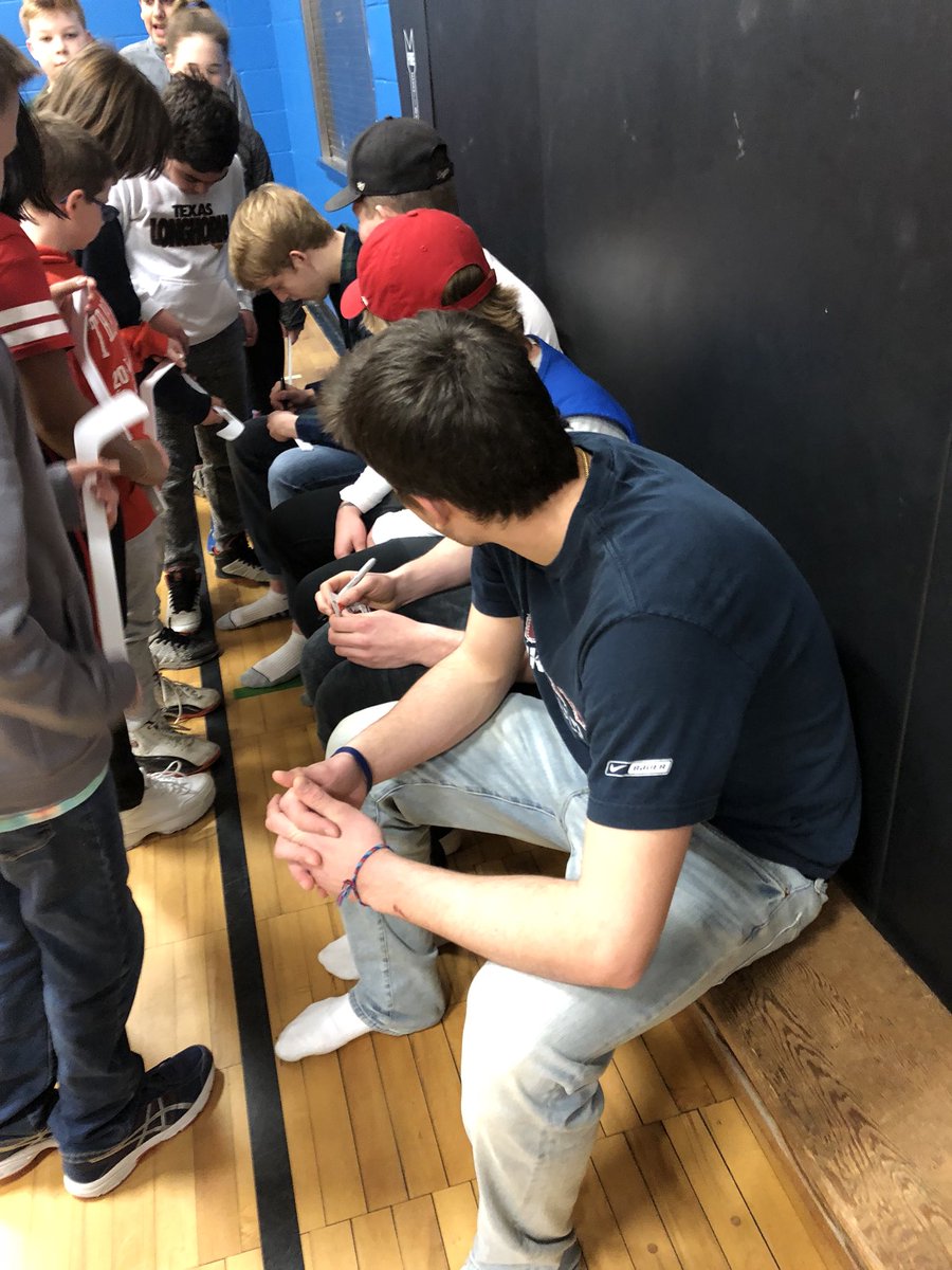 taliamorin1's tweet photo. The boys signing more autographs at Barrhaven Public school this morning after playing a fun game of mini sticks!! #jmsshpahhg https://t.co/oBQP2NNgFo