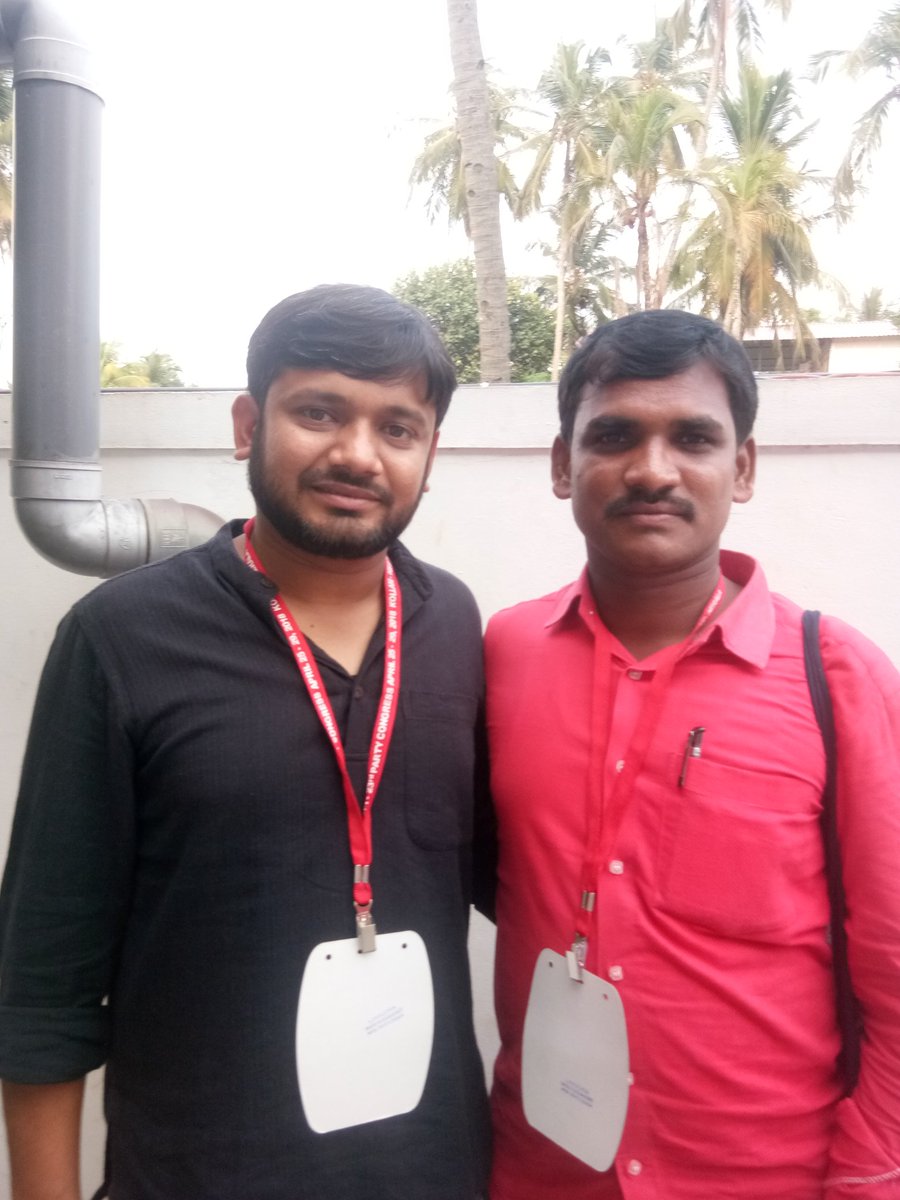 ranganna_g's tweet photo. #JNU మాజీ అధ్యక్షుడు(#AISF జాతీయ కార్యవర్గ సభ్యుడు) #కన్షయ్య కుమార్  మరియు 
#JNU విద్యార్థి నేత #ఉమర్ ఖలీద్ తోపాటు మరో  తొమ్మిది మందిపై ఢిల్లీ పోలీసులు చార్జ్ షీట్ ఫైల్ చేయడాన్ని ఖండిస్తున్నాం 
Kanhaiya Kumar
Umar Khalid https://t.co/Ax7f5Mts1e