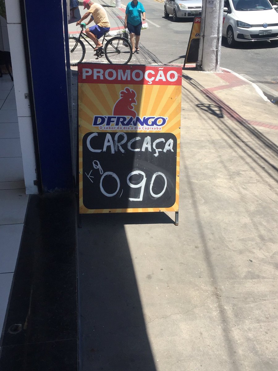 Preciso parar de beber, juro que li cachaça ali