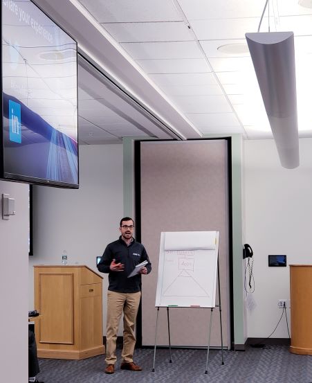 DellTechPartner's tweet photo. Welcome to the first day of the #KnowMoreSellMoreEarnMore partner training! Right off the of the bat our partners are diving into learning and pitching the Dell Technologies Advantage in creative pitching formats. https://t.co/KA1s5CfFS2