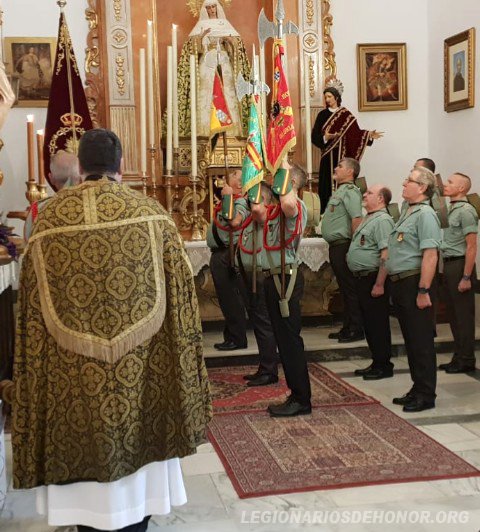 ANLH_JOMunilla's tweet photo. 📰 ACTUALIDAD | SAN JUAN DE AZNALFARACHE (SEVILLA). La Hermandad de Veteranos Legionarios de Aljarafe, de reciente creación, celebraba una emotiva misa en la Iglesia de San Juan Bautista. #LaLegión https://t.co/PjigV0Kxwj
