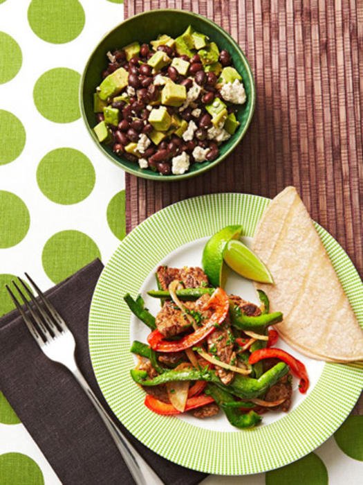 ProBackClinics's tweet photo. With all the indulgence of Christmas, here's a selection of healthy dinner recipes... and they're ready in 20 minutes! 

#mondaymotivation #healthyeating https://t.co/UezBXJYuIs