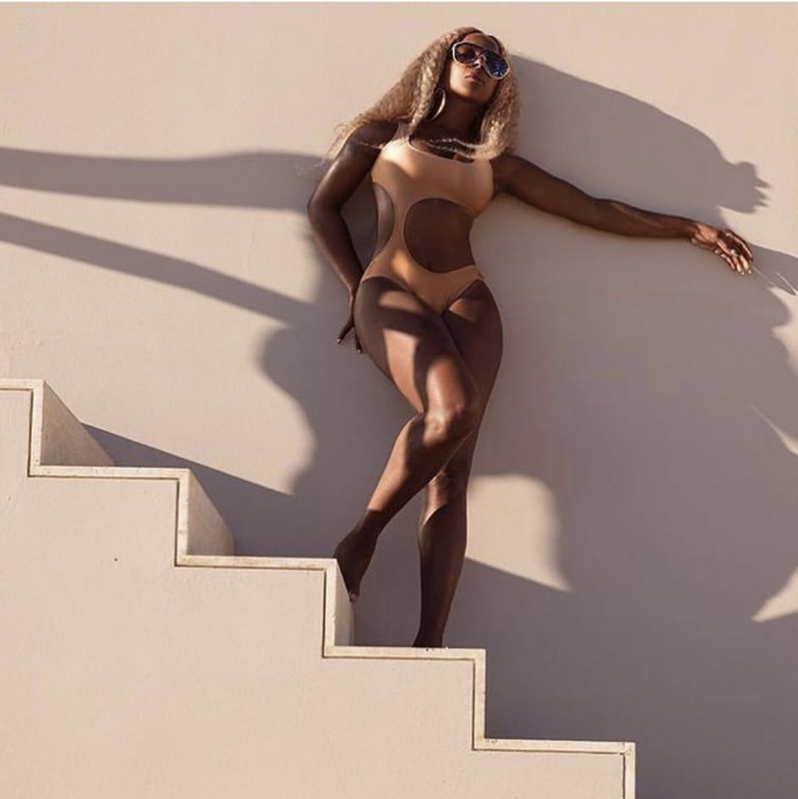 soulljahhh's tweet image. Auntie Mary aint playing with us this year 👏🏾 👏🏾👏🏾