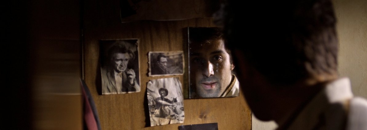 -her şey görünüm değiştirir, güneş bile.
her şey eskir, mutsuzluk bile.

- insan eninde sonunda her şeye alışır.

-felaketlerin en büyüğü akıldır.

cioran, camus, sait faik.