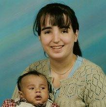 le985fm's tweet photo. La mère de Nathalie Morin, cette Québécoise retenue en Arabie saoudite depuis 13 ans, déplore que le gouvernement canadien n’ait jamais réussi à venir en aide à sa fille.

Écoutez l'entrevue que Johanne Durocher a accordée à @drainvillepm ➡️ https://t.co/jrnXvmg8it https://t.co/mANSFxqEaK