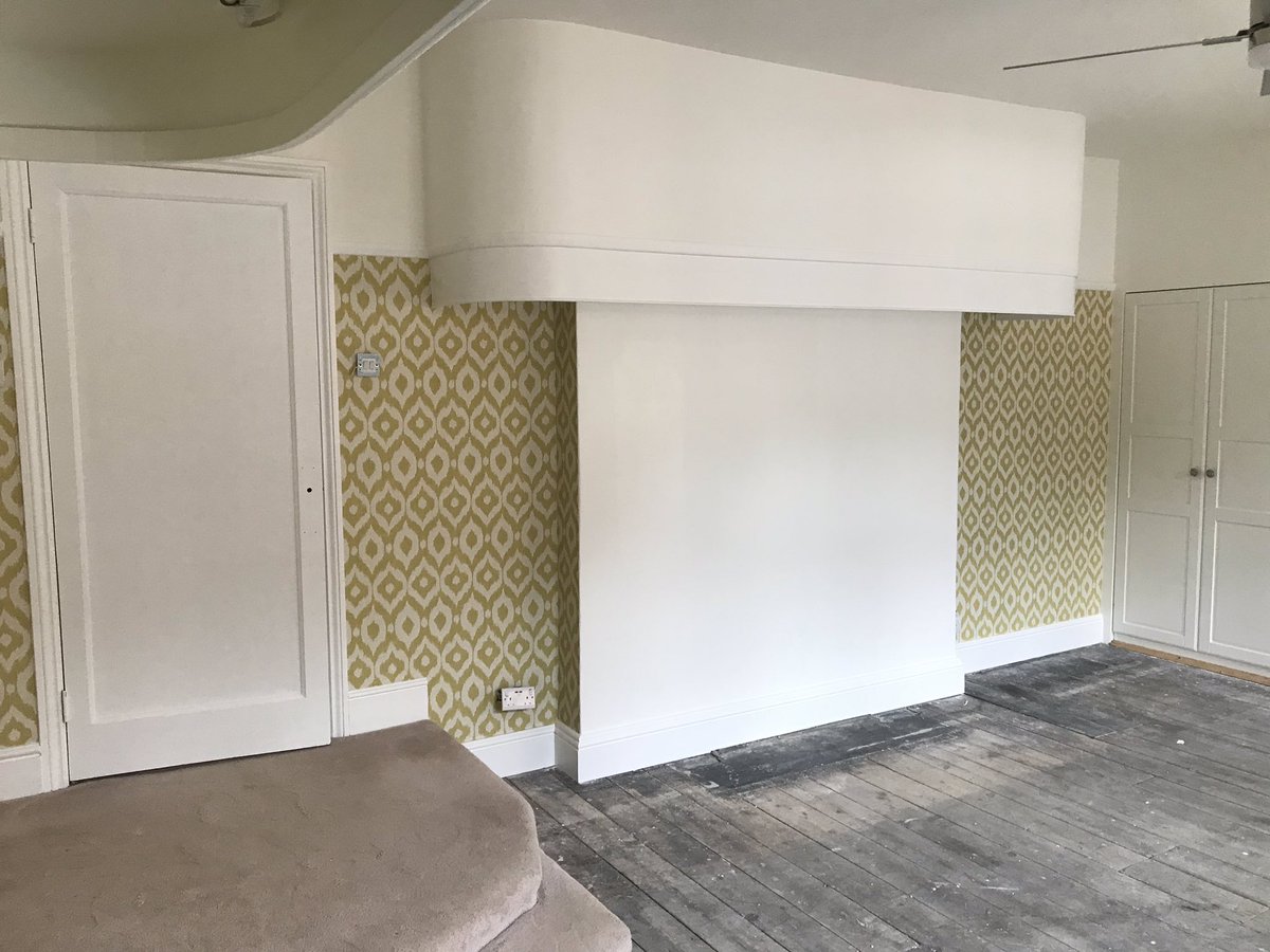 LauDecor's tweet photo. Our latest post on #Facebook 

https://t.co/ZklwDNJRbX

#Decorators #decorating #painters #professional #wallpaper #wallcoverings #homedecor #decor #decorate #dontdiy #benjaminmoorepaints #kent https://t.co/Jg9lpmalfs