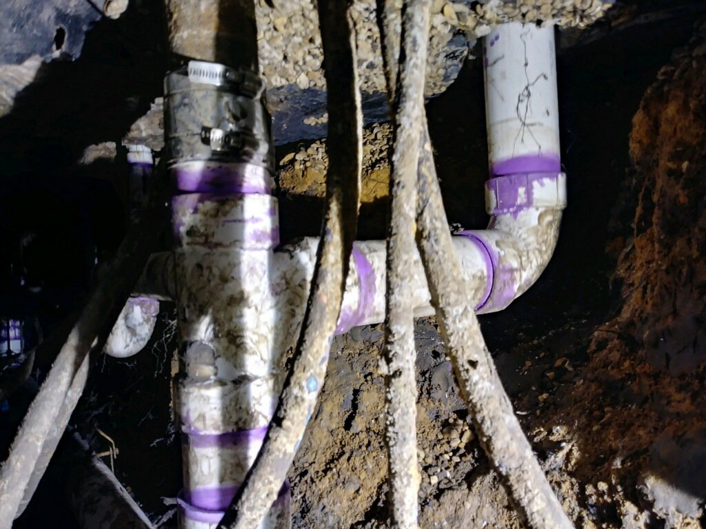 onesourceplumb1's tweet image. Sewer repipe underneath a concrete slab foundation - house / no job is to big or to little, not being able to use your personal facilities isn’t a comforting situation. Let the professionals help resolve your problem before it becomes a major issue #sewerproblems