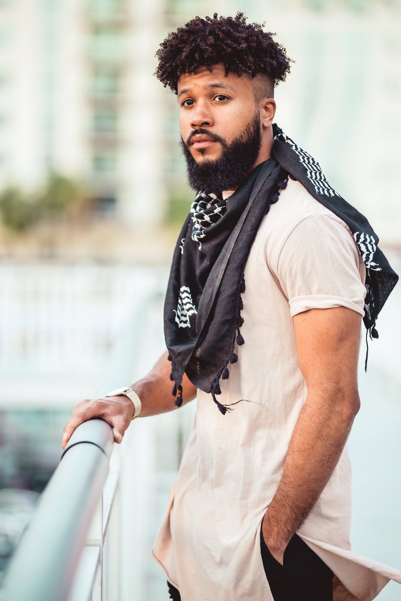 ShotByTeZio's tweet photo. ru·bi·con
noun
1. Irrevocably commit to a course of action, make a fateful and final decision. To cross a point of no return.
•
•
Ft. The young Adonis himself, as seen in January’s “New Beginnings” Vol 2 Issue 1 Edition of @creators_mag
•
•
#ImmaculateVisuals #ShotByTeZio https://t.co/lfHeAWcf35
