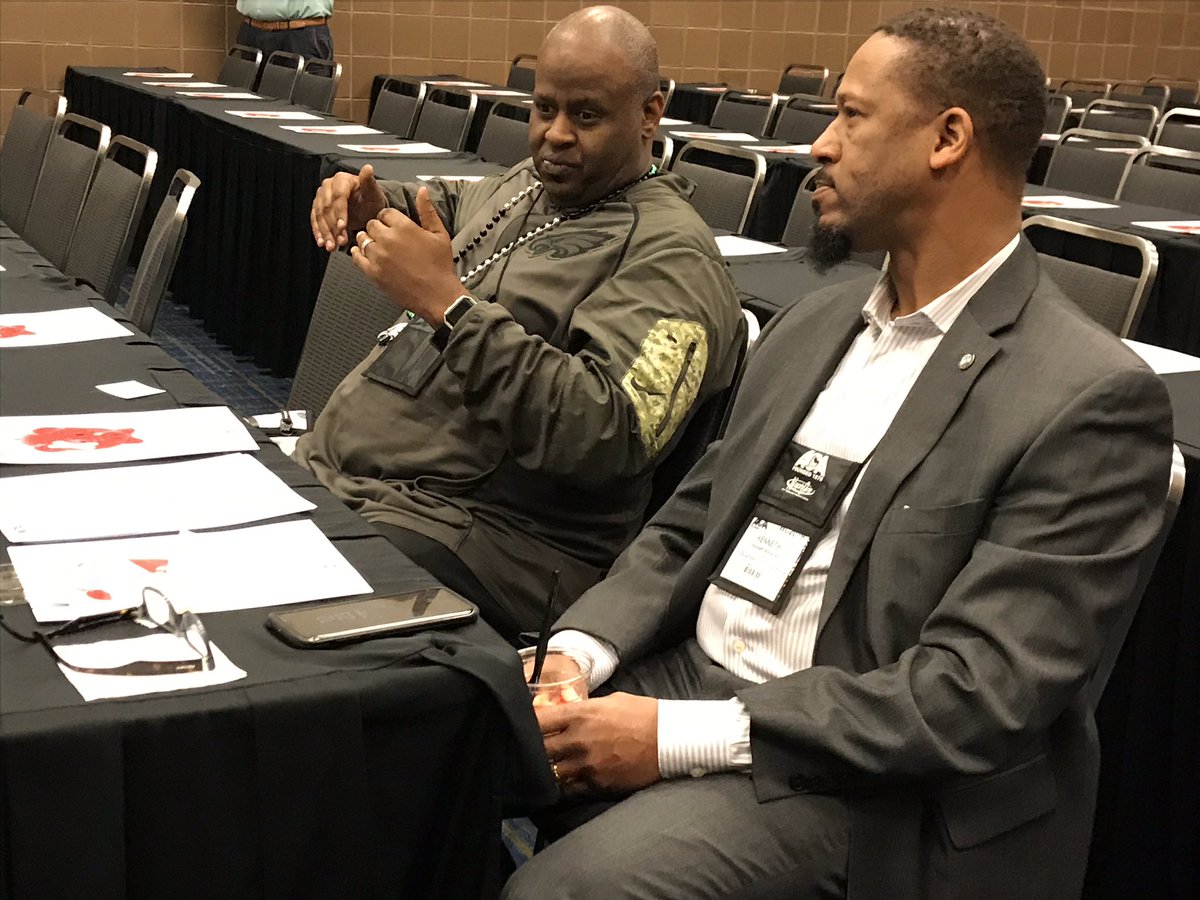 TNTDOC1's tweet photo. #TDOCsighting Dr. Kenneth Williams discussing treatment for offenders with mental health issues after the conclusion of a workshop on the same topic. #alwayslearning #alwaysimproving #ACAwinter2019 https://t.co/5B021cMtbZ