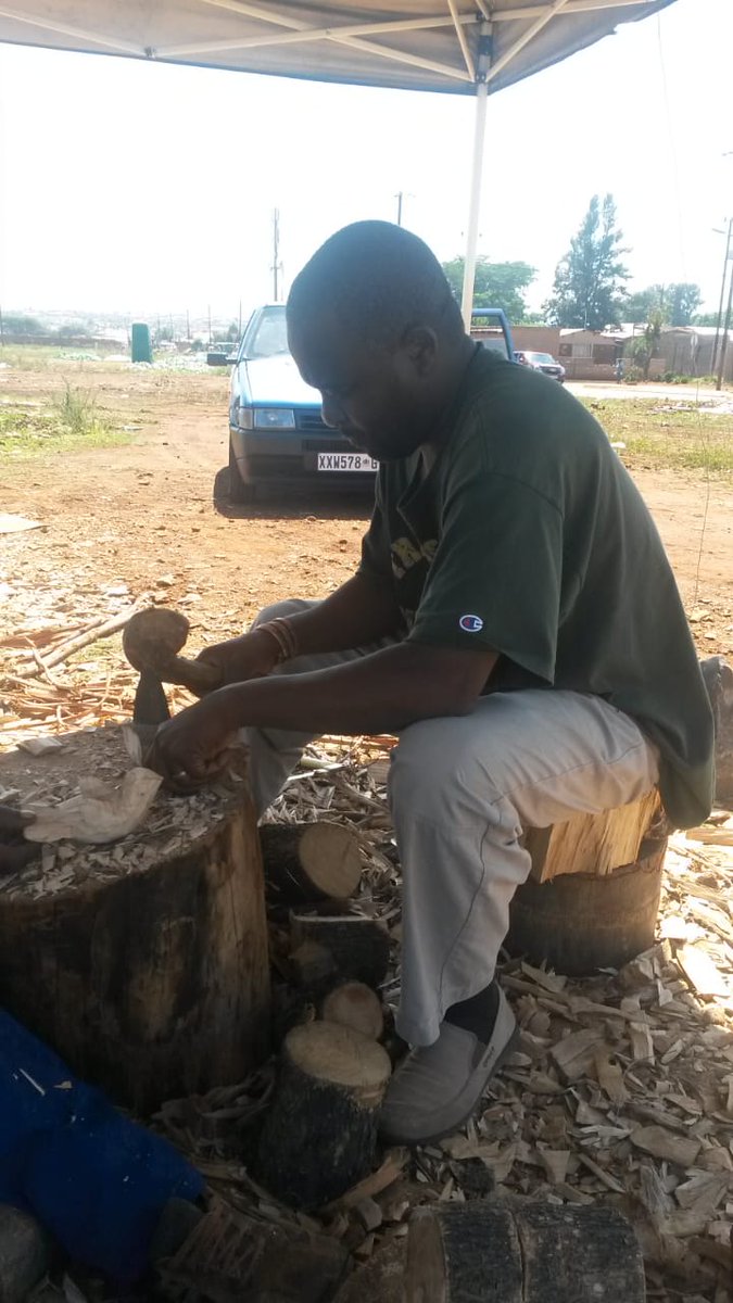 Beads of hope give people from rural areas and informal settlements a hand up and not a handout. Giving them opportunities to earn a living through the work of their hands. 
We had beautiful Doves made for our Placecol Salons. 
#BeadsOfHope #PlacecolDove