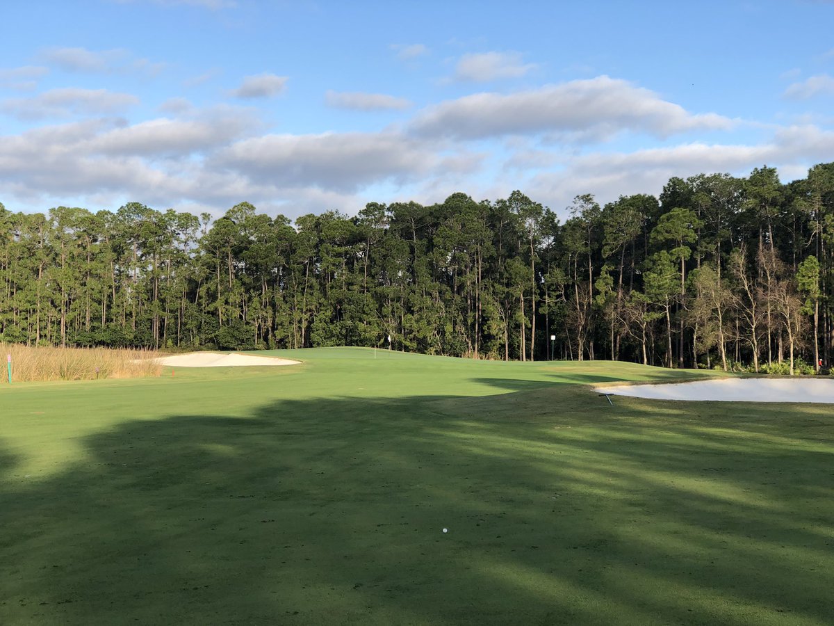 Great fun this morning with <a href="/mmulder20/">mmulder</a> and <a href="/GitRDoneLarry/">Larry The Cable Guy</a> for <a href="/diamondresorts/">Diamond</a> practice round.  #DiamondLPGA #DRIPrep