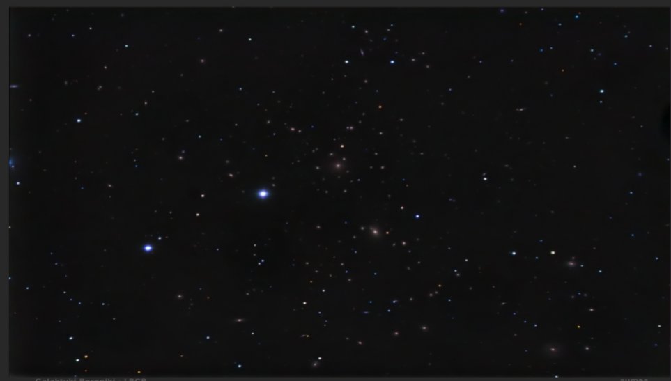HexagOnline's tweet photo. "Si l'univers est statique et infini comment se fait-il que le ciel, du fait du nombre d'étoiles infini, ne soit pas éclairé de la même manière le jour et la nuit ?" Sarah Darmon, notre chroniqueuse scientifique vous explique. https://t.co/ySQHjep8n6 https://t.co/mkETfy2ZZ2