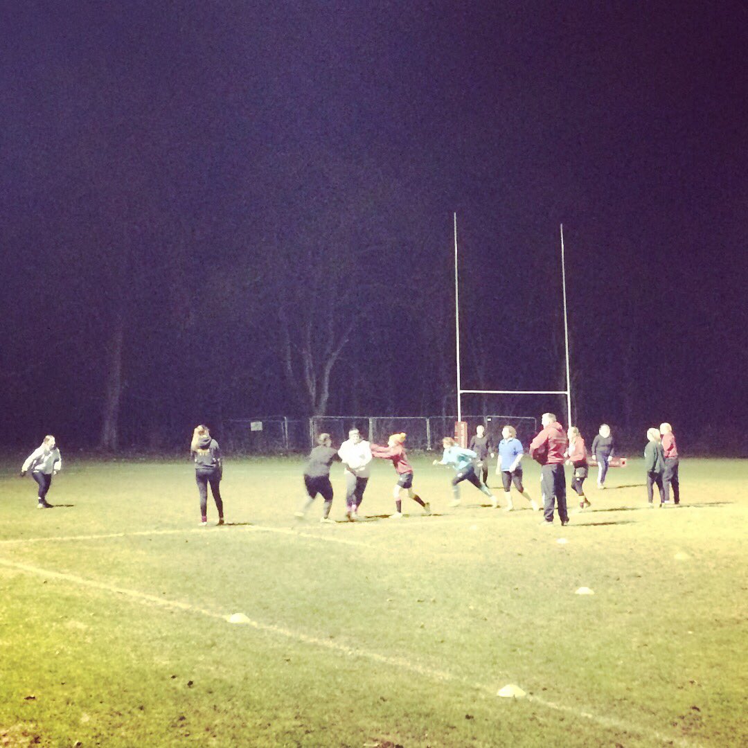 RFUCRCNorthants's tweet photo. Always great catching up with Towcestrians U13, U15 and Ladies (Roses 🌹) coaches! Finding out how their Christmas was and seeing the excitement for the new rugby year ahead 🏉 #growtherose #targetedwork #coachingthroughgames https://t.co/Kgj5o1sZWR