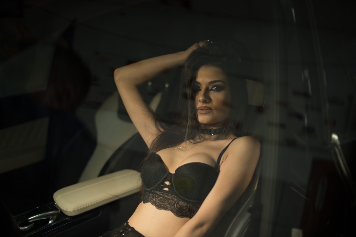 devy_rider's tweet photo. When she commands you in that insanely sexy and dominant way and you follow her command immediately.

@JasminCamGirlss 
@GlamorousJasmin 
@LiveGirlCupidon 
@JasminTV https://t.co/TtWkhVw55Y