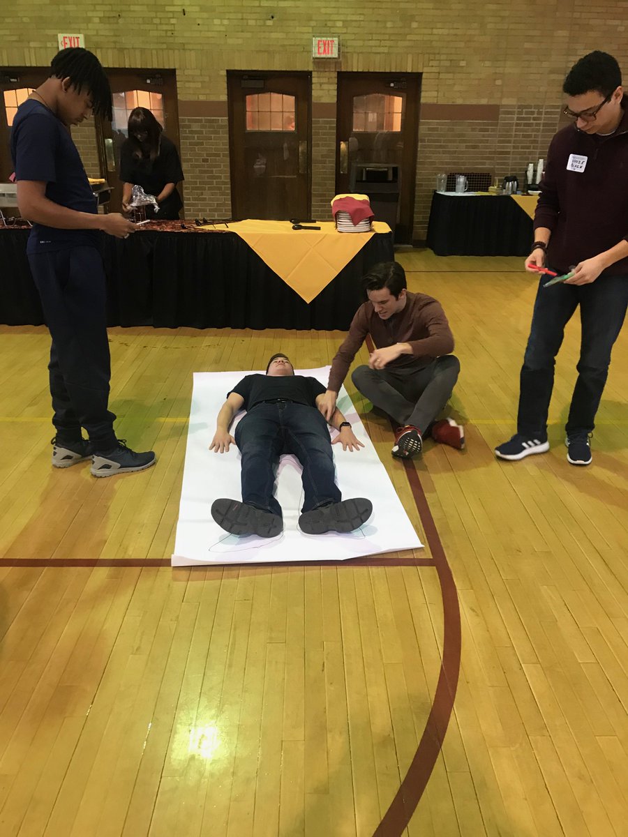 UofdU's tweet photo. Diversity Union was honored to be invited to the Holding Up Your Corner Youth Racism Conference this past Saturday. Schools and parishes from Detroit met at the Sacred Heart Seminary to discuss racial issues and what we as the younger generation could do to help fix the epidemic. https://t.co/lsHoidC441