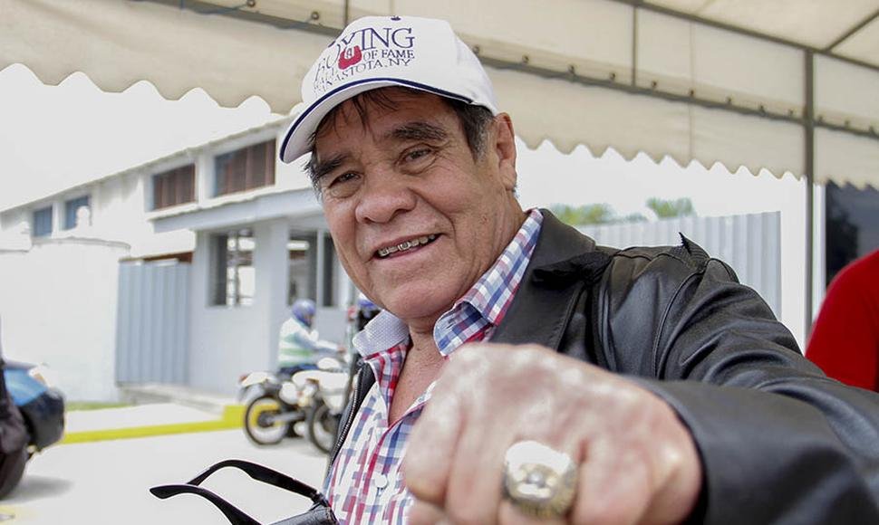 Happy birthday Ruben Olivares. 