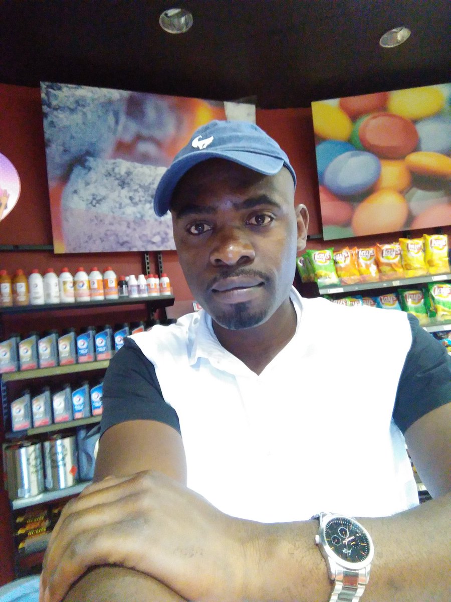 Princeloo2's tweet image. Uliwa ndi mini