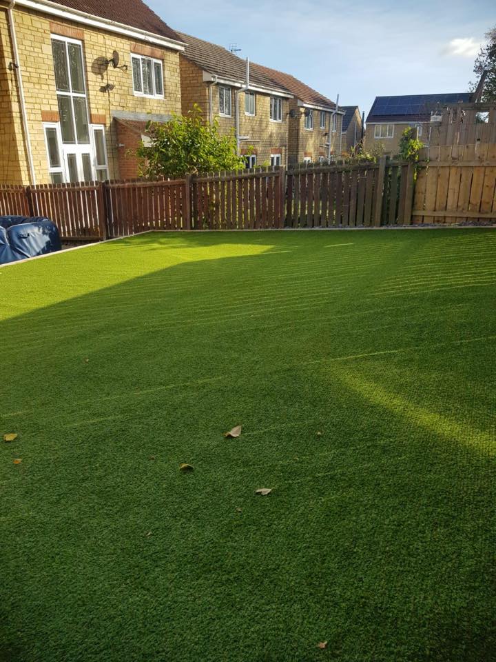 frankscarpets's tweet photo. Is your garden wet and muddy? Sick of the dog or the kids dragging dirt into your home? Then maybe it's time to think about Artificial Grass! Frank’s stock a wide range of Artificial Grass unbeatable on both quality and price. Call into a store to see our range! #artificialgrass https://t.co/UmLMsSvptD