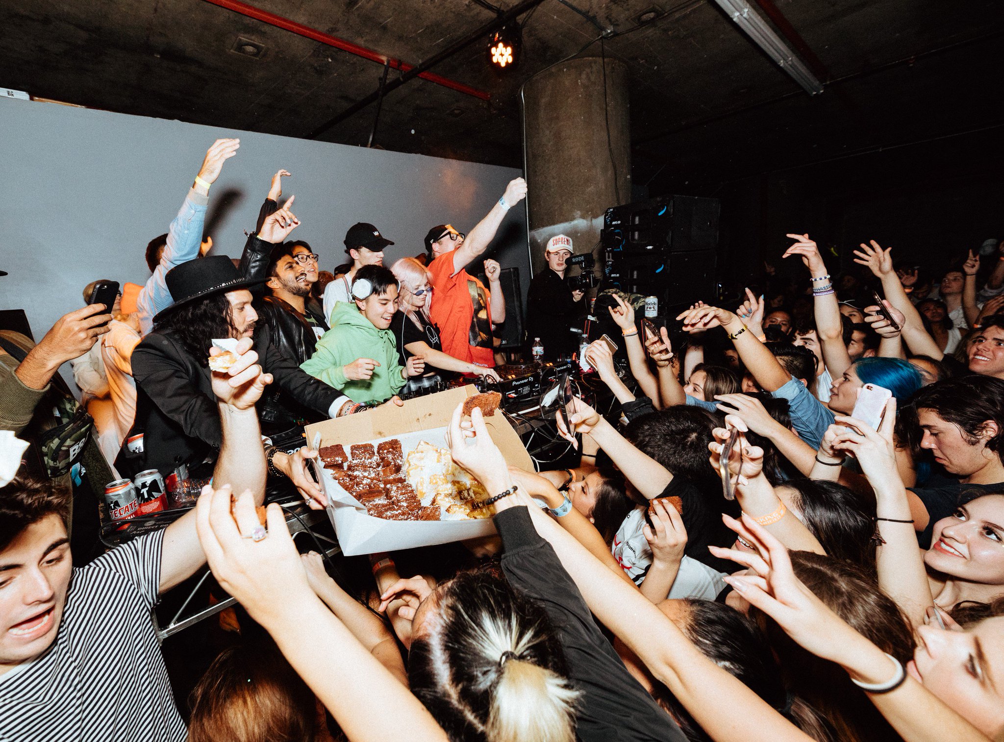 Brownies & Lemonade on Twitter "2009 vs 2019…