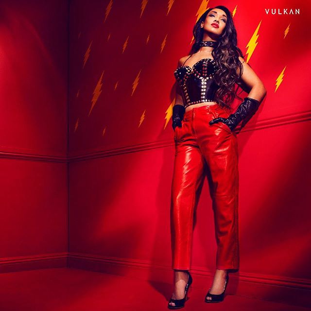 Iris West
~Journalist for Central City
~Blogs about The Flash
~Very handy with a gun, and taking care of herself.
~Single ships w/Chem
~Daughter to Joe West

"I will find my way, some way, some how."