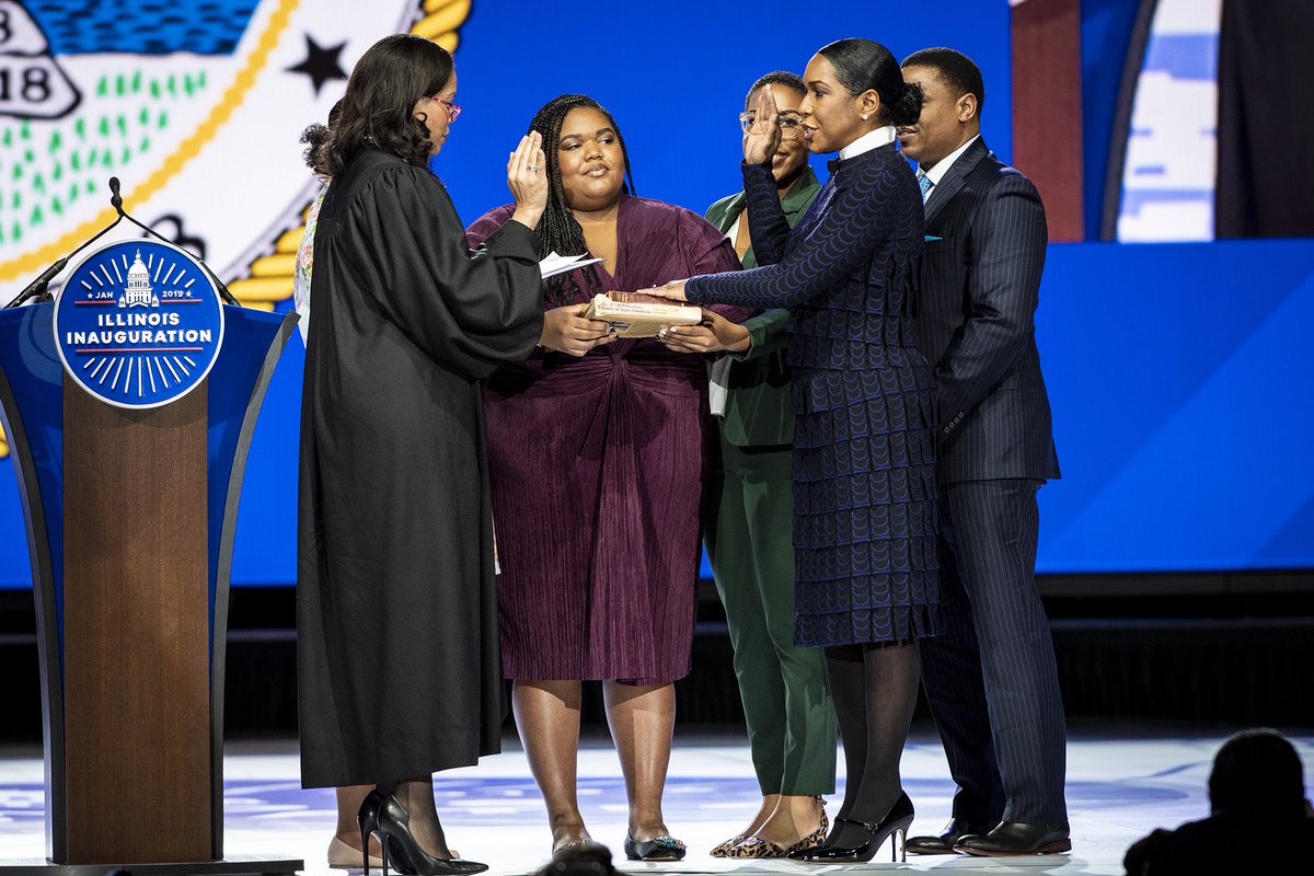 JulianaStratton's tweet photo. This morning, I was proud to be sworn in as the first African American lieutenant governor in Illinois history. I plan on working tirelessly to ensure that communities across the state have a government that will fight for them. https://t.co/dccpSBmQMq