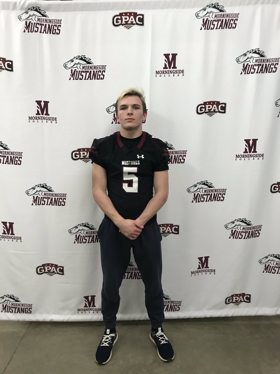 alexvandyke123's tweet photo. Happy to announce I will be continuing my academic and athletic career at Morningside. I can’t thank my coaches enough for how much they’ve helped me grow, and put me in a position to succeed #rollstangs https://t.co/UoYmSFS7yZ
