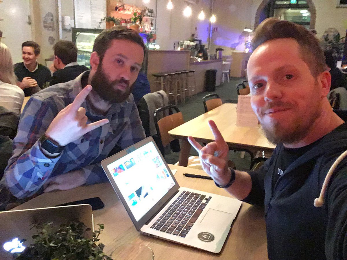 marektro's tweet image. Chillin at #CoffeeAndCode event with @freeCodeCampOSL  every Monday #freeCodeCamp #Oslo