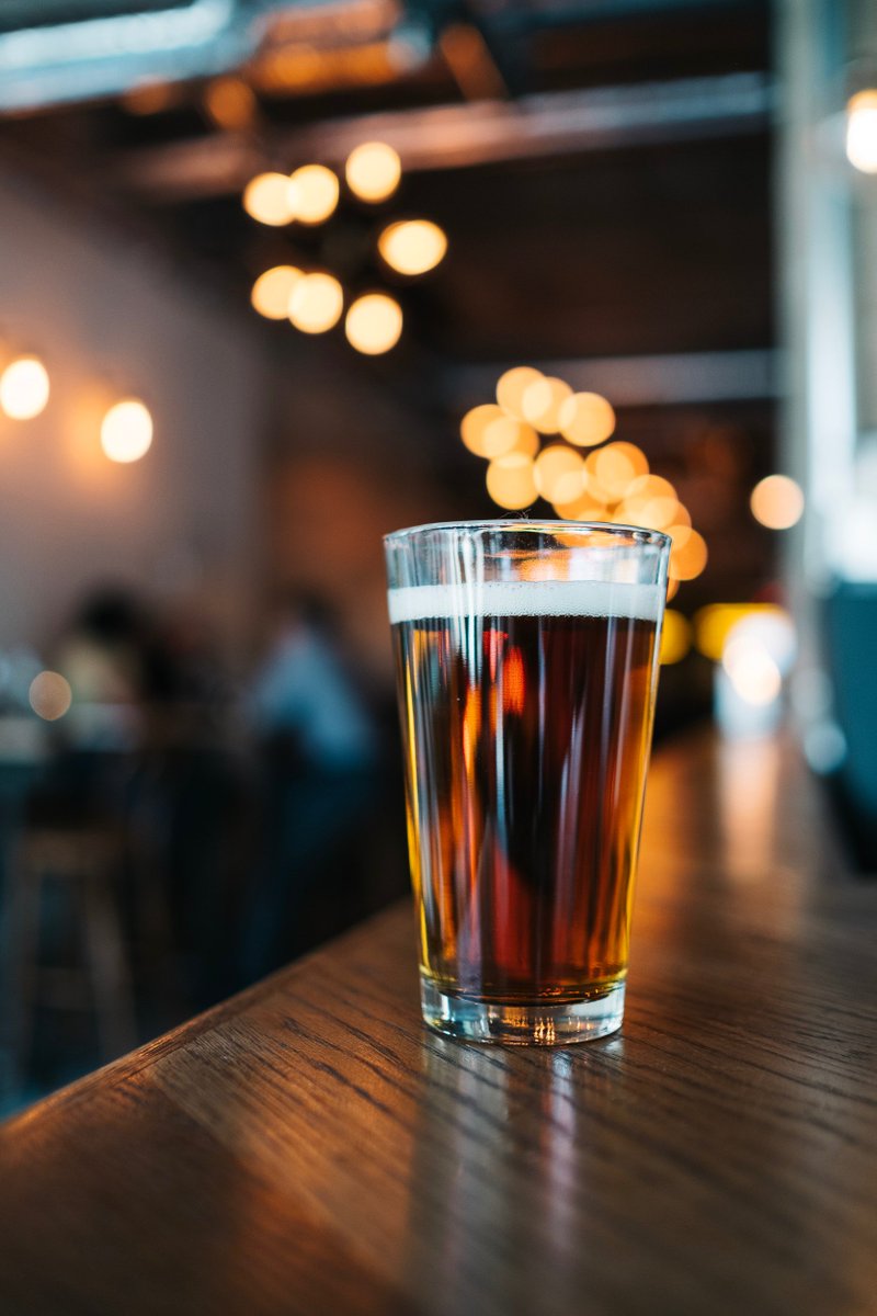 DiabloBurger's tweet photo. During the uncertain times of the government shutdown, we'd like to offer 50% off draft beer &amp; wine for all furloughed federal employees. Just bring in your government issued employee ID and tell your server.  Please drink responsibly. https://t.co/oHnBmLEZlc